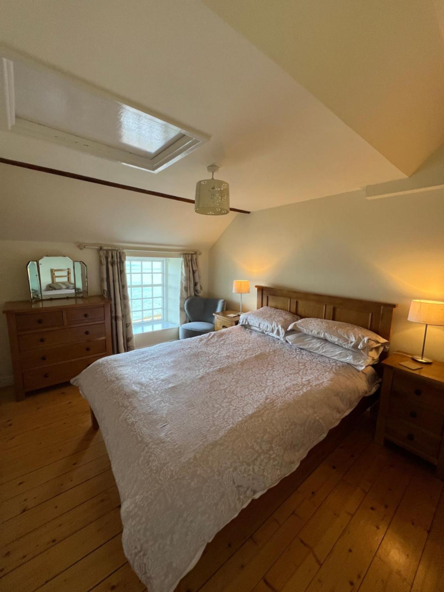 Slieve Donard Cottage Widows Row Cottages Нюкасъл Екстериор снимка