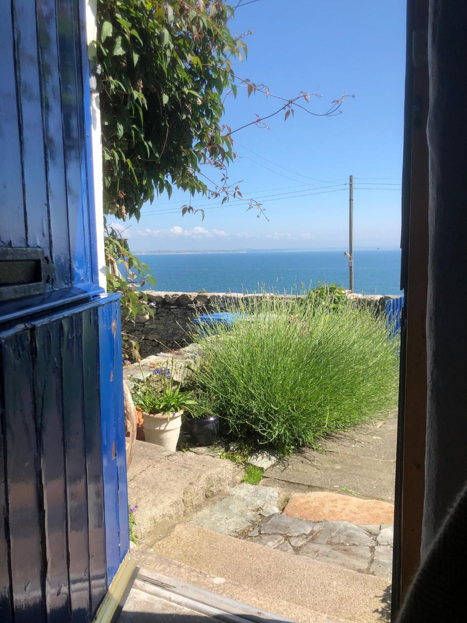 Slieve Donard Cottage Widows Row Cottages Нюкасъл Екстериор снимка