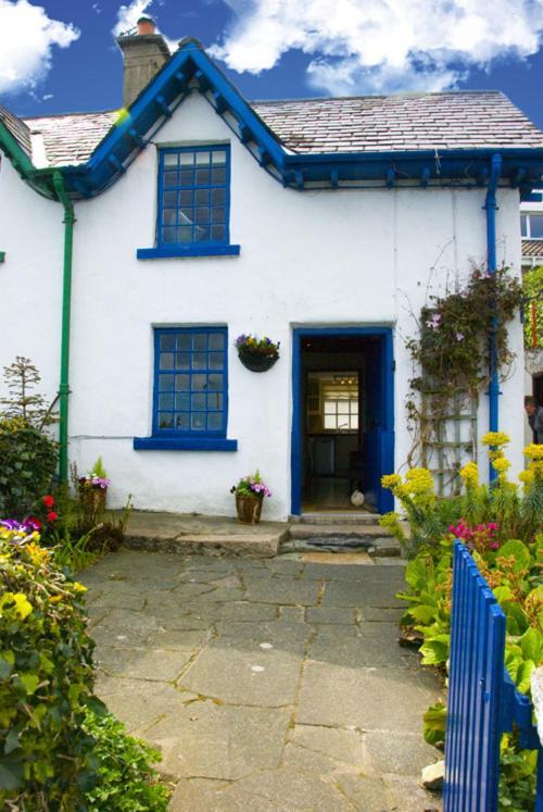 Slieve Donard Cottage Widows Row Cottages Нюкасъл Екстериор снимка
